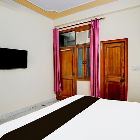 Hotel O Nd Home Cottage Gáziábád Kültér fotó